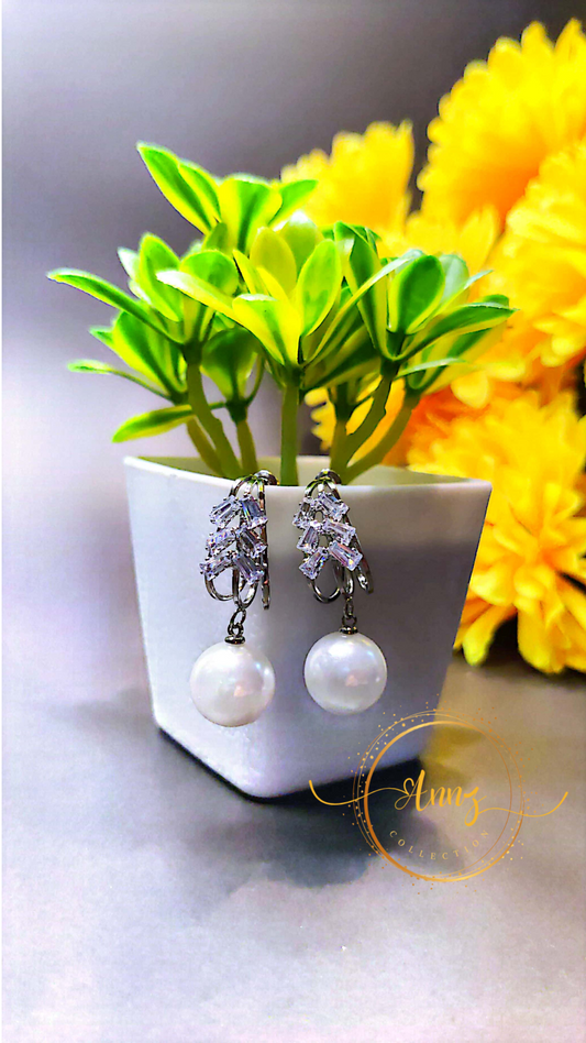 Korean Style Pearl Earrings |  Annz Collection